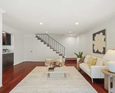 21620 Burbank Blvd., 22, Woodland Hills, CA
