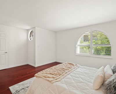 21620 Burbank Blvd., 22, Woodland Hills, CA