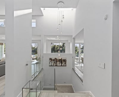 641 Walther Dr, Los Angeles, CA