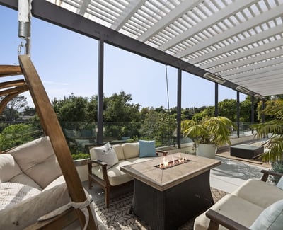 641 Walther Dr, Los Angeles, CA