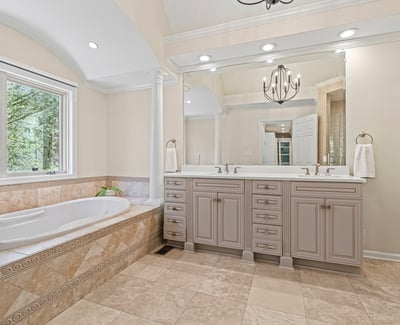 609 Lincoln Road, Bradford Woods, PA