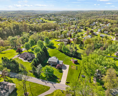 4216 Clendenning Road, Gibsonia, PA
