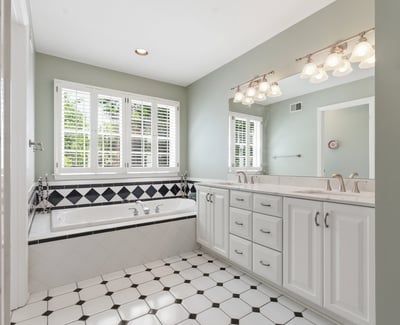 1830 Liberty Way, Valencia, PA