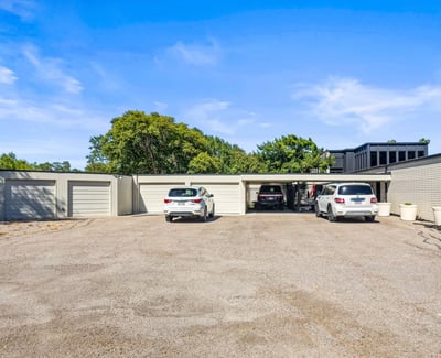 35 Hewit Dr, Corpus Christi, TX