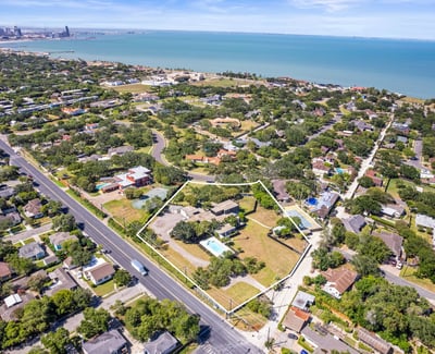 35 Hewit Dr, Corpus Christi, TX