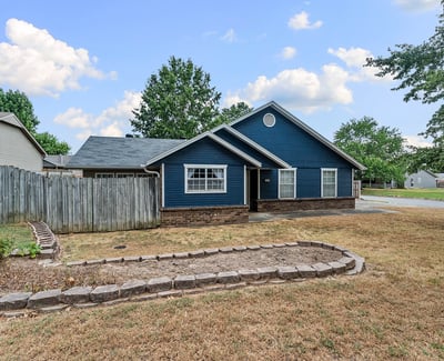 1600 S 26th Pl, Rogers, AR