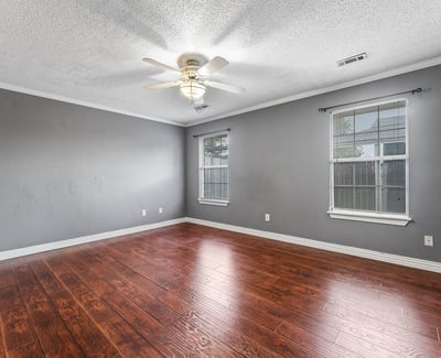 1600 S 26th Pl, Rogers, AR