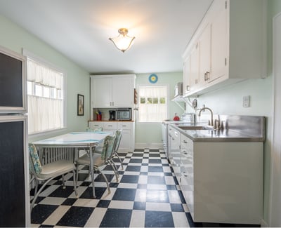 110 South Fairfield Street, Ligonier, PA