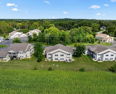 961 Spring Ct, West Bend, WI