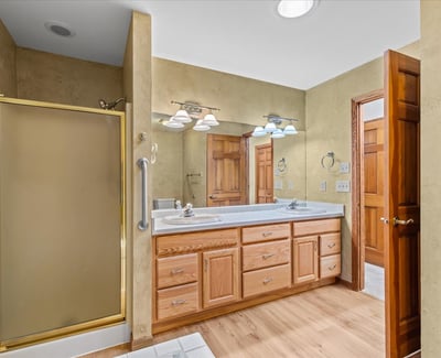1222 Hidden Fields Dr, West Bend, WI