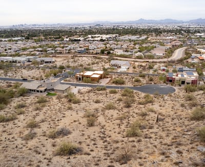 Expansive mountain and desert views surround this elevated homesite in one of Phoenix s most desirable hillside communities. A perfect canvas for a luxury custom home with preserve access nearby.