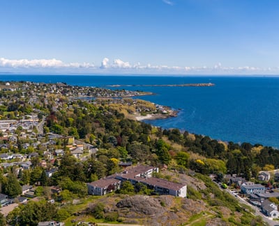 402 - 1241 Fairfield Rd, Victoria, BC