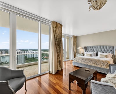 7000 Island Blvd PH-02, Aventura, FL