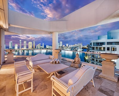 7000 Island Blvd PH-02, Aventura, FL
