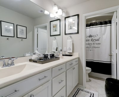 951 Smokethorn Trl, Richmond, TX