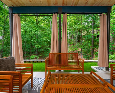 1250 Northcliff Trace, Roswell, GA