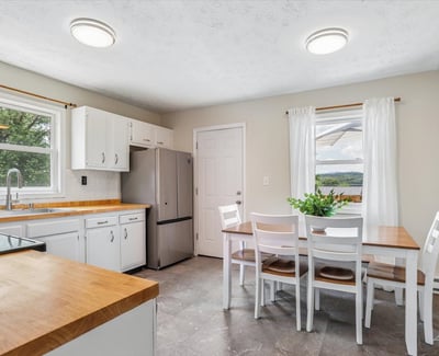 205 S Shenandoah Ave, Front Royal, VA
