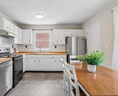 205 S Shenandoah Ave, Front Royal, VA