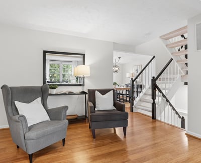 6033 Hydrangea Dr, Alexandria, VA