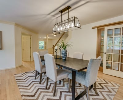 9025 NW Ash St., Portland, OR