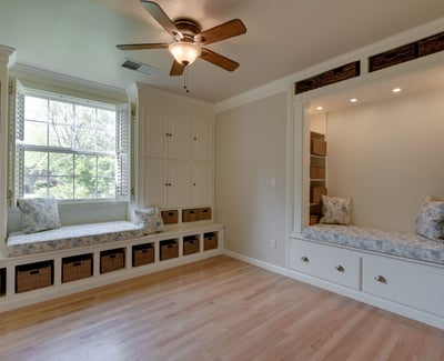 9025 NW Ash St., Portland, OR