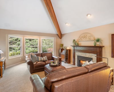 17060 SW Weir Rd, Beaverton, OR