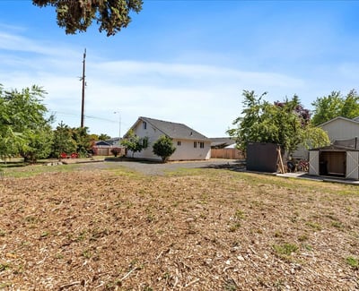 21935 SW Augusta Ln, Hillsboro, OR