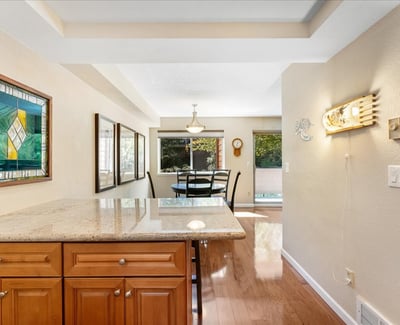 174 Oswego Summit, Lake Oswego, OR
