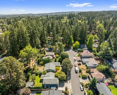 6990 SW Heath Pl, Beaverton, OR