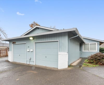 220/222 SE 3rd Ave, Canby, OR