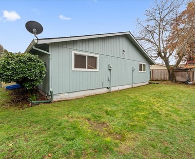 220/222 SE 3rd Ave, Canby, OR