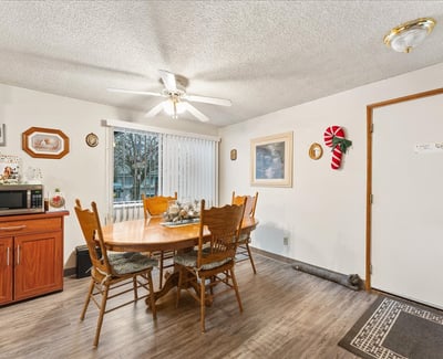 220/222 SE 3rd Ave, Canby, OR