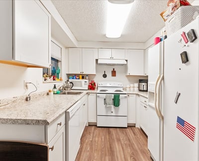 220/222 SE 3rd Ave, Canby, OR