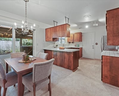14650 NE Russell Court, Portland, OR