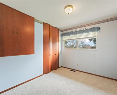 14650 NE Russell Court, Portland, OR