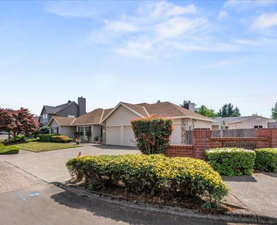 12402 Cominger Dr, Oregon City, OR