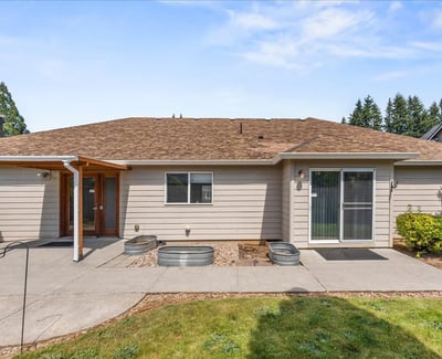 12402 Cominger Dr, Oregon City, OR