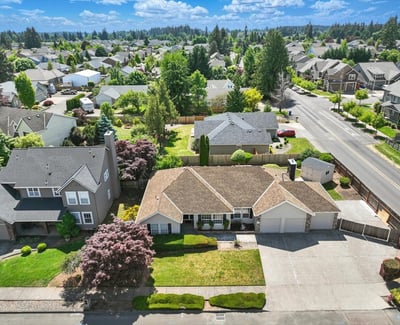 12402 Cominger Dr, Oregon City, OR
