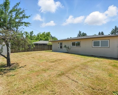 10709 SE Stephens St, Portland, OR