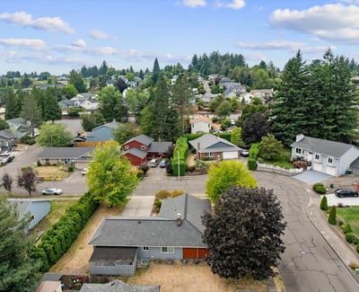 1812 SE 18th Pl, Troutdale, OR