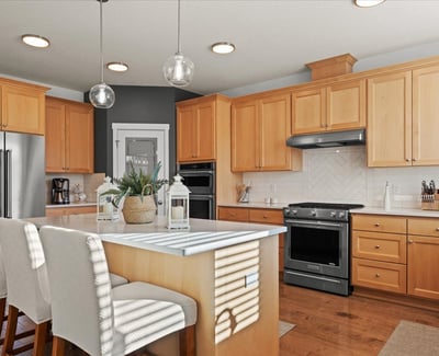 13920 S Lucia Lane, Mulino, OR