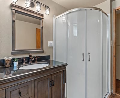 10100 SE Walnut Drive, Happy Valley, OR