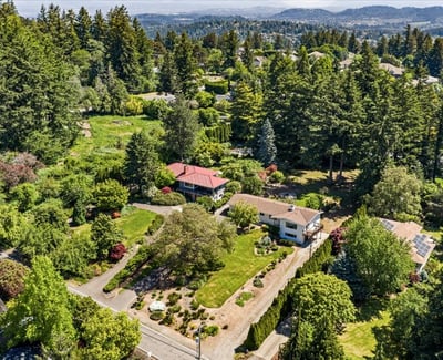 10100 SE Walnut Drive, Happy Valley, OR