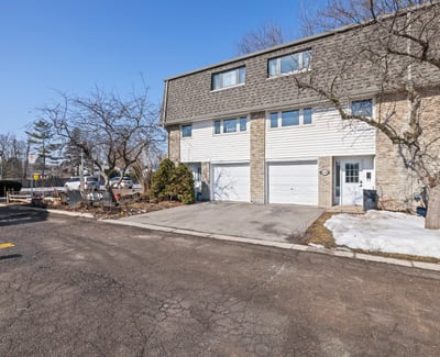 1270 Gainsborough Dr, 9, Oakville, ON