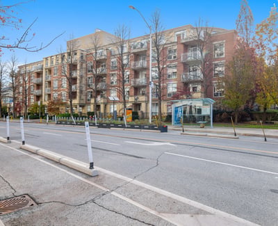 2511 Bloor St W #305, Toronto, ON