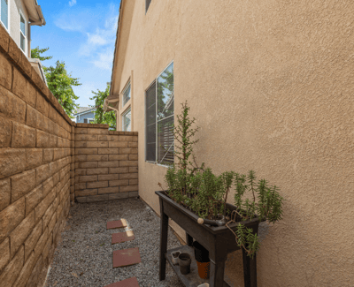 28033 Memory Lane, Valencia, CA
