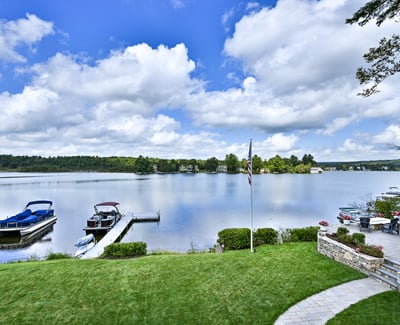 15 Bates Grove Rd, Webster, MA
