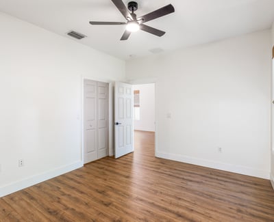 33441 Irongate Drive, Leesburg, FL