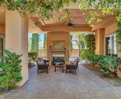 9717 Winter Palace Dr, Las Vegas, NV