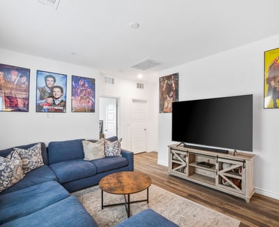 600 N. Carriage Hill Dr. #1045, Las Vegas, NV